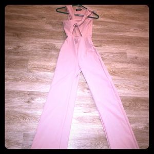 Brand new Jumpsuit Prettylittlething